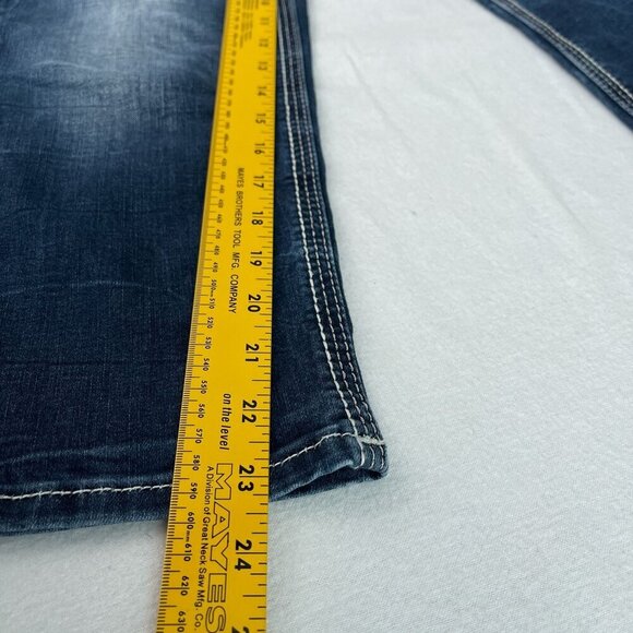 Rock Revival Sukara Easy Crop Jeans Med-Wash Denim Embroidered‎ Pockets Women 28 - Picture 13 of 16